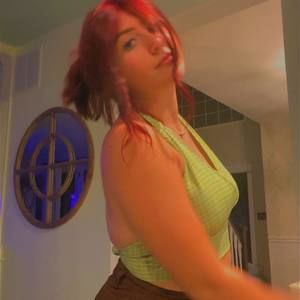 Meet your Posher, Kaleigh